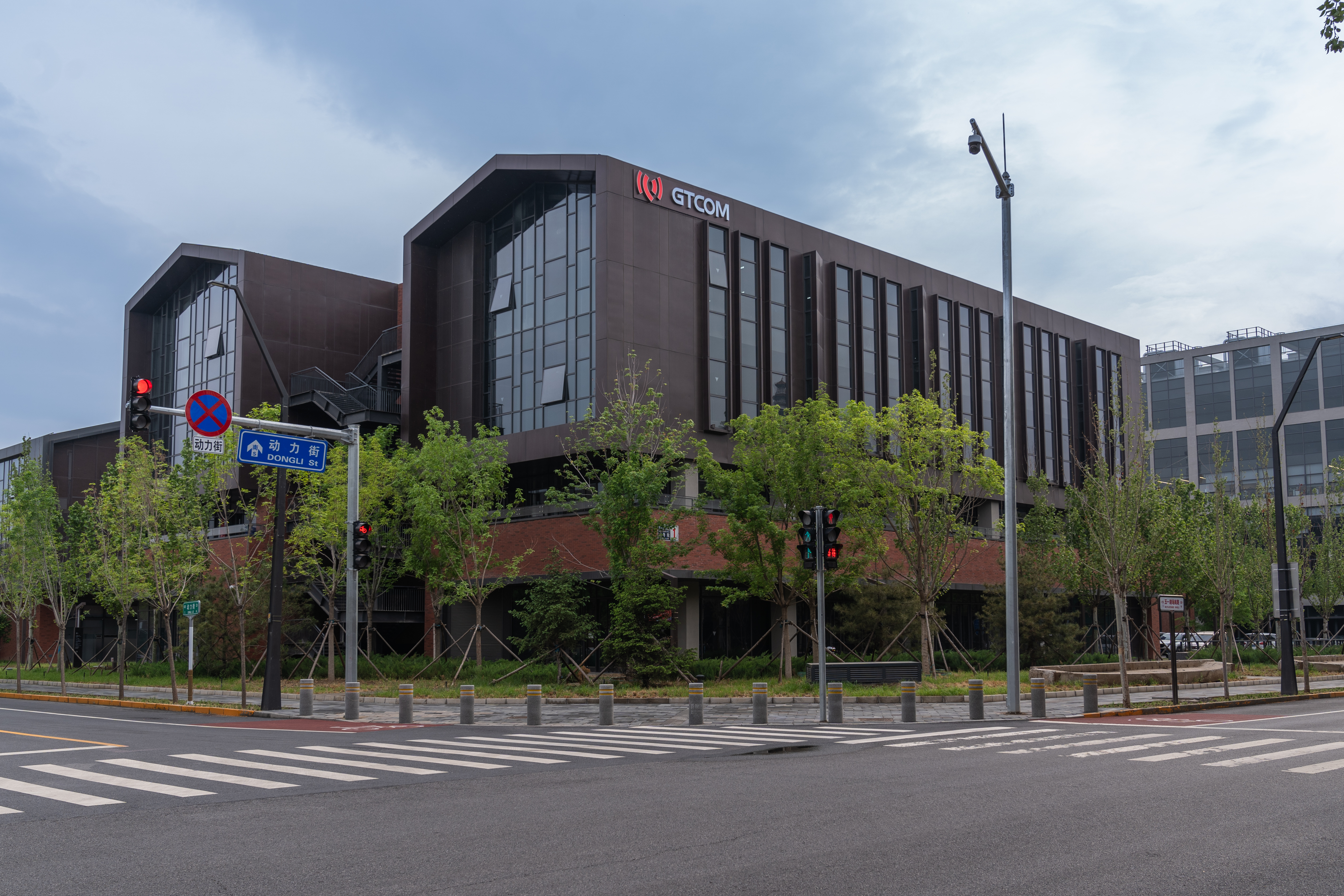 1718329978186889.jpg 3-公司外景-遠.jpg